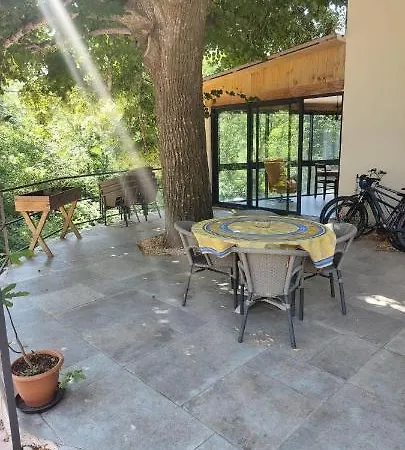 Mazet En Bord De Ruisseau Appartamento
